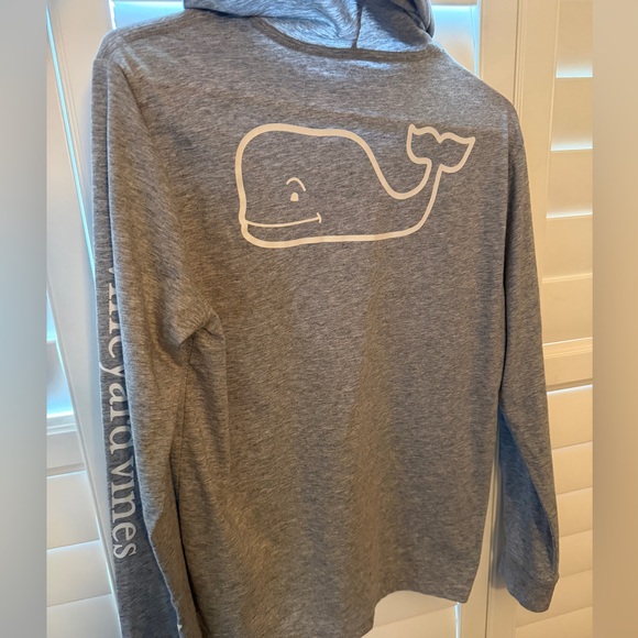 Youth L (16) Vineyard Vines Gray Whale Pocket Hoodie - Picture 4 of 5